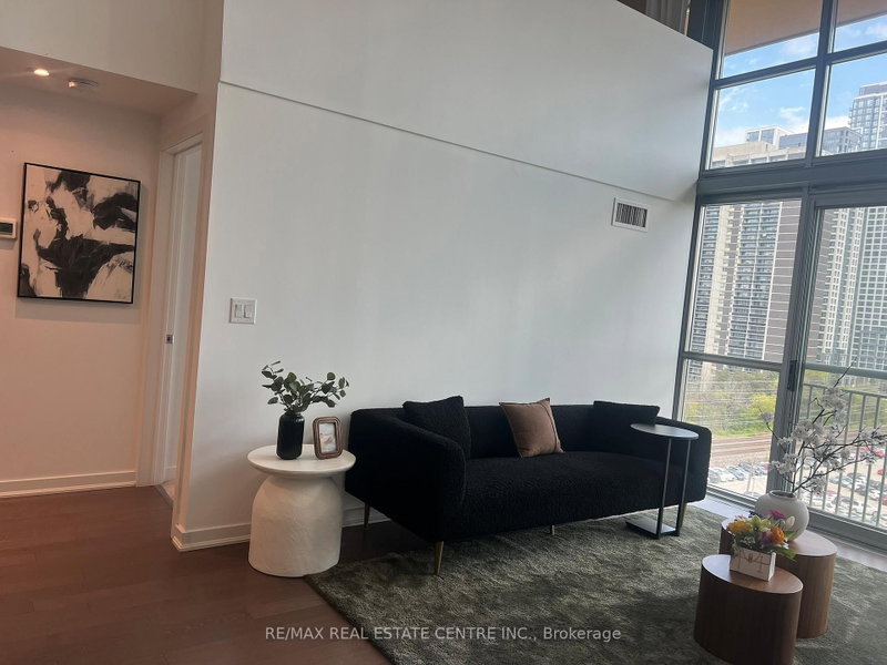 803 - 2 Fieldway Road