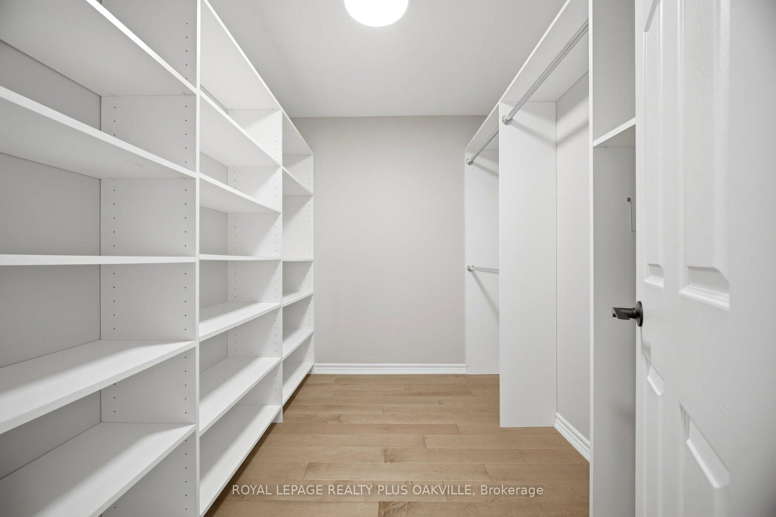 100 Burloak Drive, Unit 1513 - Photo 35