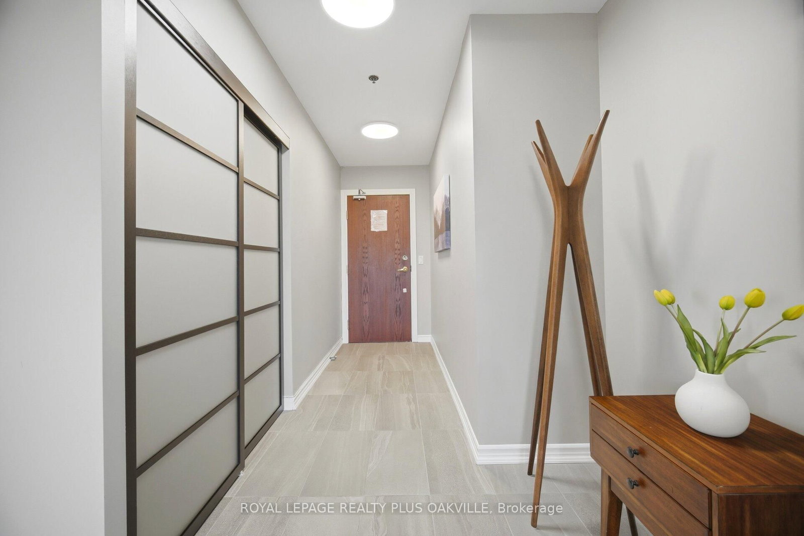 100 Burloak Drive, Unit 1513 - Photo 5