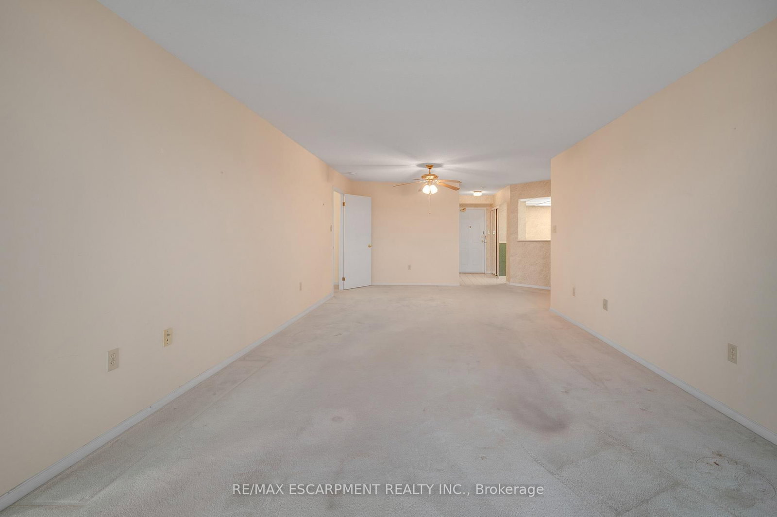 5070 Pinedale Avenue • #302 • Burlington, ON photo 39
