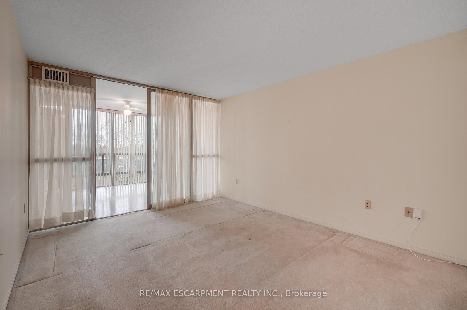 5070 Pinedale Avenue • #302 • Burlington, ON photo 40