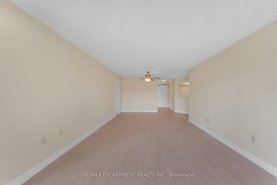 5070 Pinedale Avenue • #302 • Burlington, ON photo 9