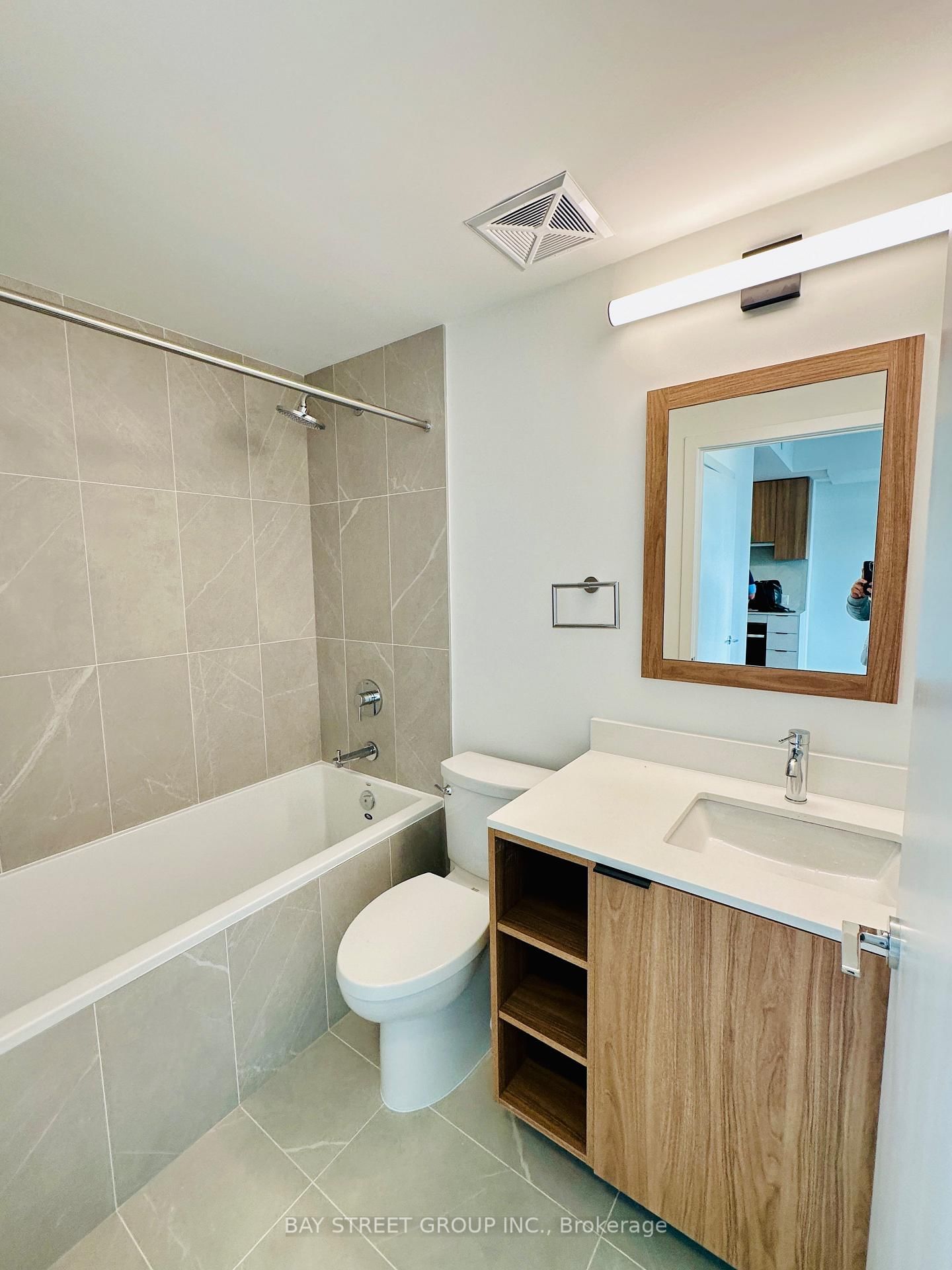 1037 The Queensway, Unit 504 - Photo 5