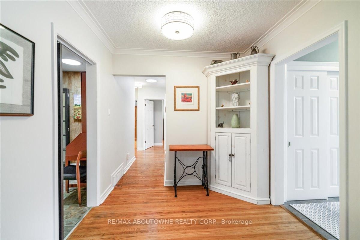 316 River Side Drive • Oakville, ON photo 15
