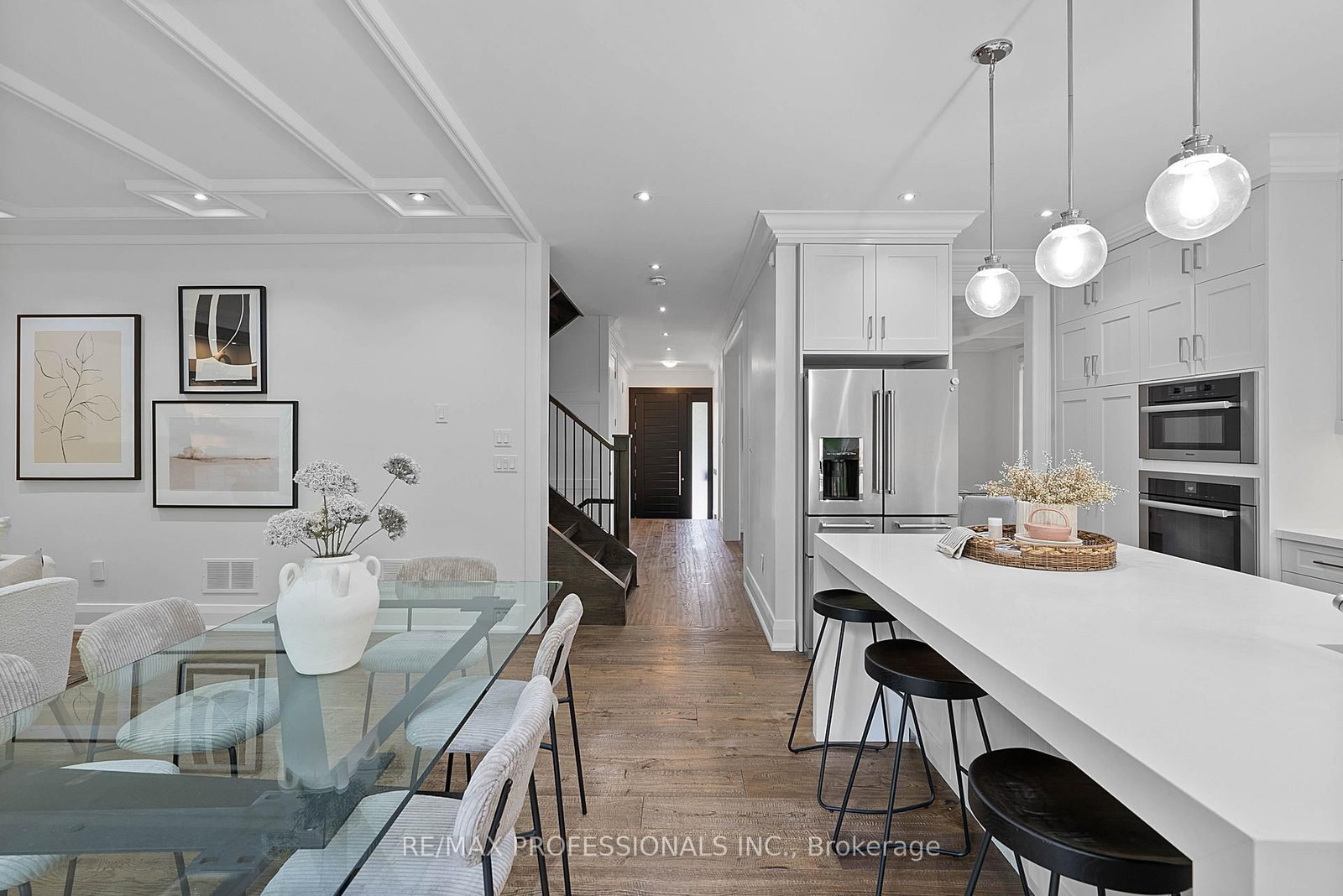 146 Thompson Avenue, Toronto, ON, photo 3