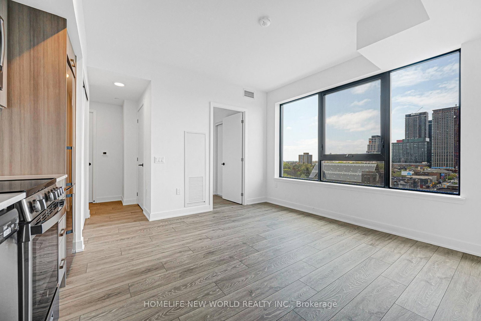 758 Dovercourt Road, Unit 807 - Photo 14