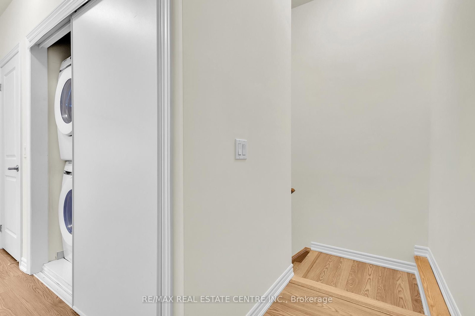 10 Halliford Place, Unit G-32 (312) - Photo 16