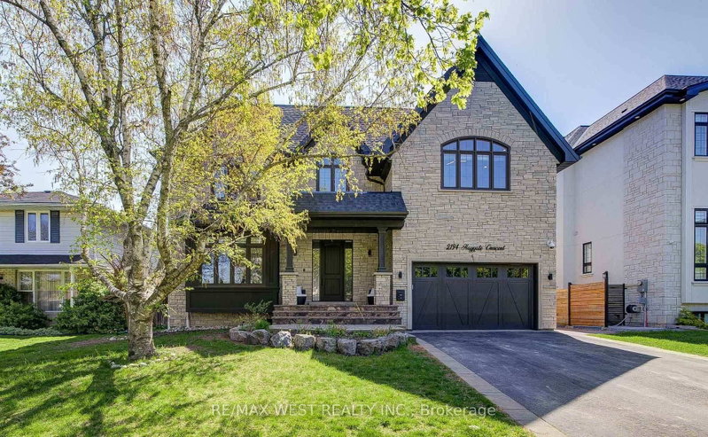 2194 Haygate Crescent