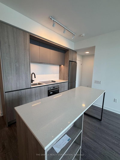 2495 Eglinton Mississauga,ON L5M 2V8 — Photo 11