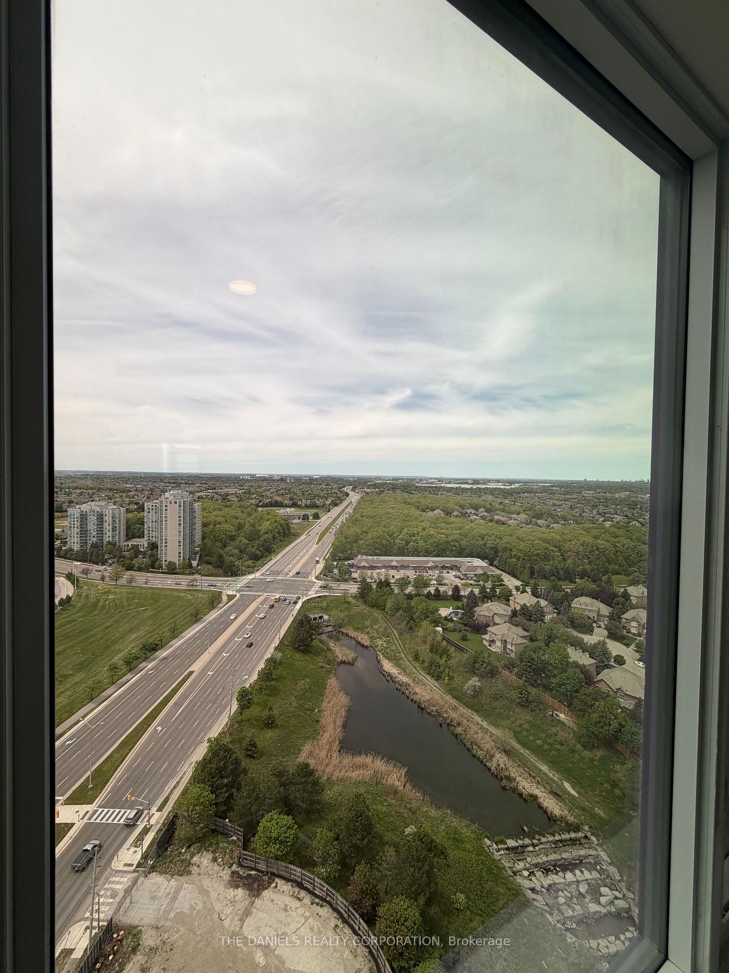 2495 Eglinton Mississauga,ON L5M 2V8 — Photo 13