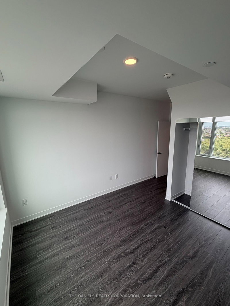 2495 Eglinton Mississauga,ON L5M 2V8 — Photo 18