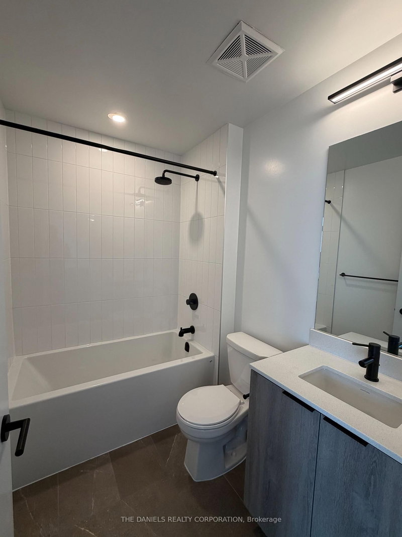 2495 Eglinton Mississauga,ON L5M 2V8 — Photo 24