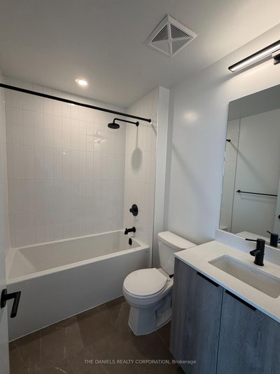 2495 Eglinton Mississauga,ON L5M 2V8 — Photo 24