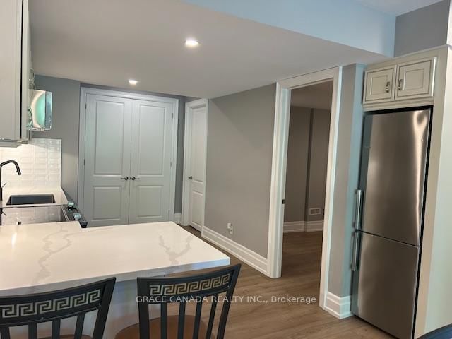 3130 Hines, Oakville 8