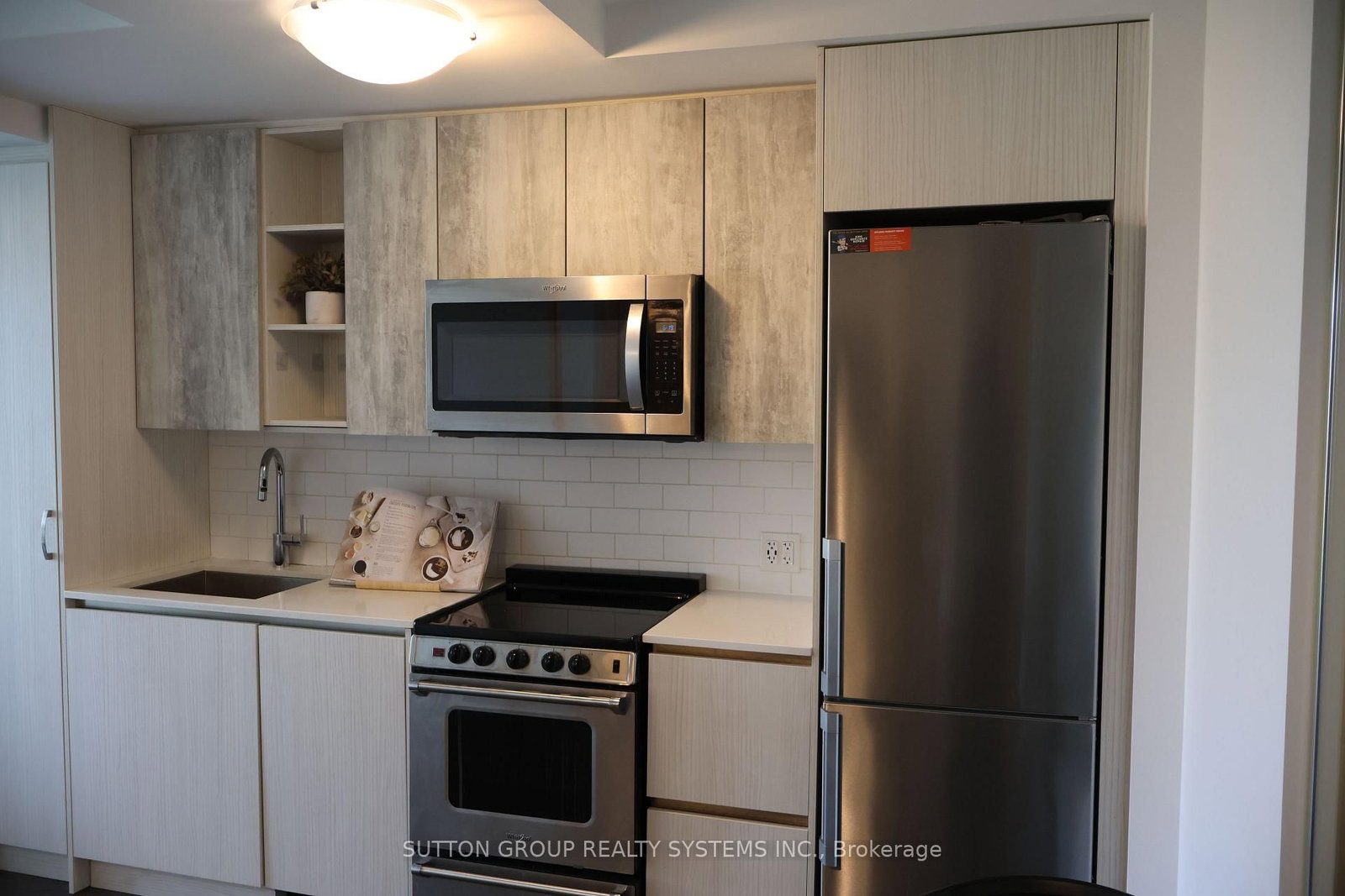 251 Manitoba Street, Unit 317 - Photo 2
