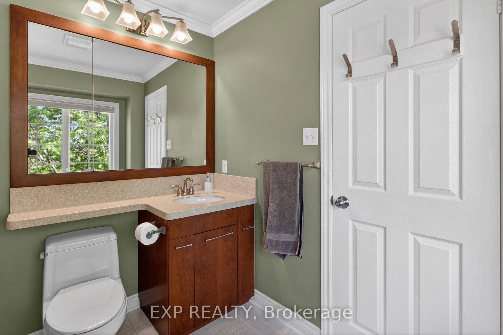 1347 Brookstar Drive • Oakville, ON photo 24
