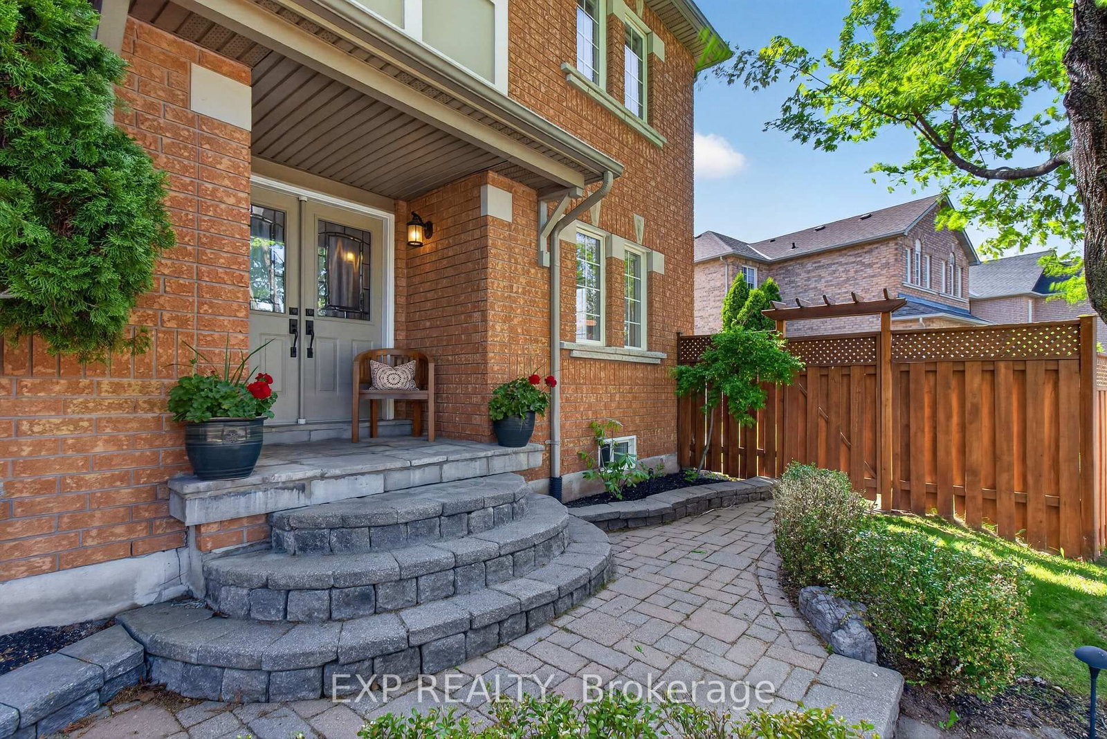 1347 Brookstar Drive • Oakville, ON photo 3