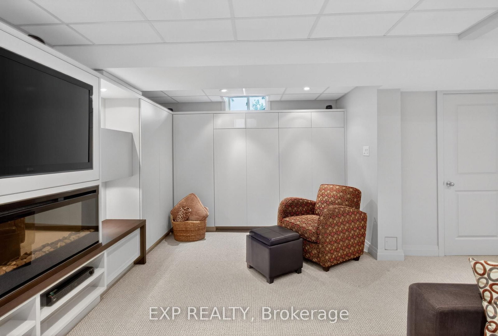 1347 Brookstar Drive • Oakville, ON photo 39