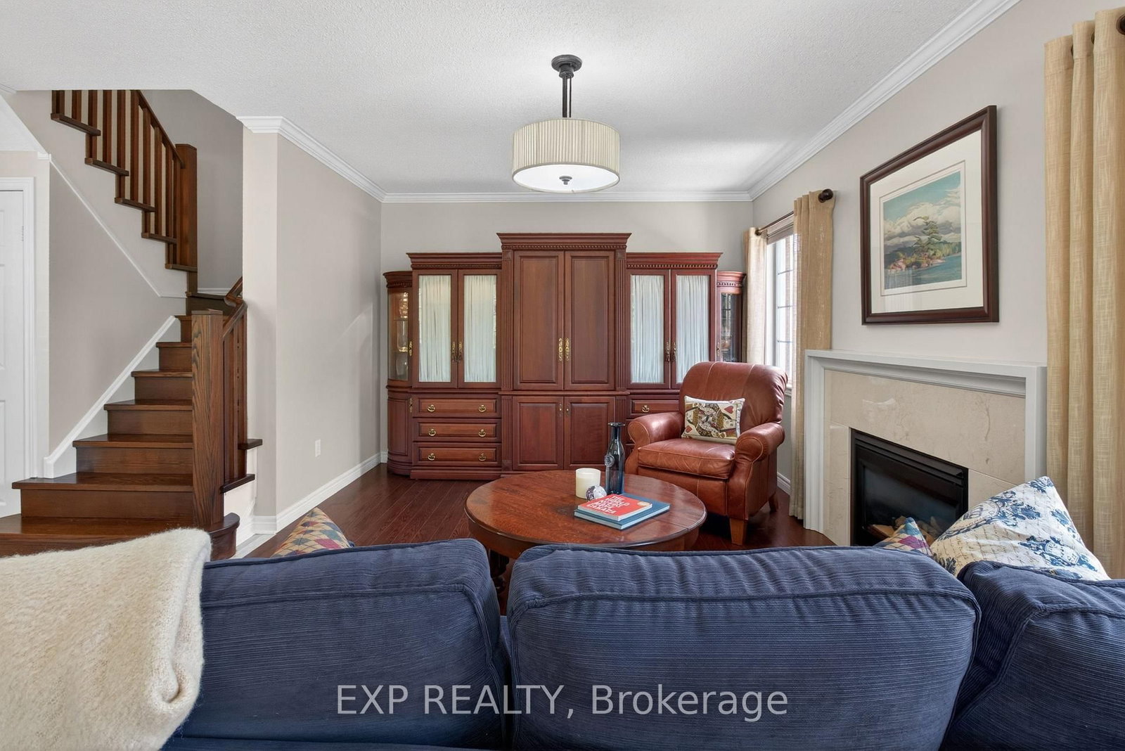1347 Brookstar Drive • Oakville, ON photo 9
