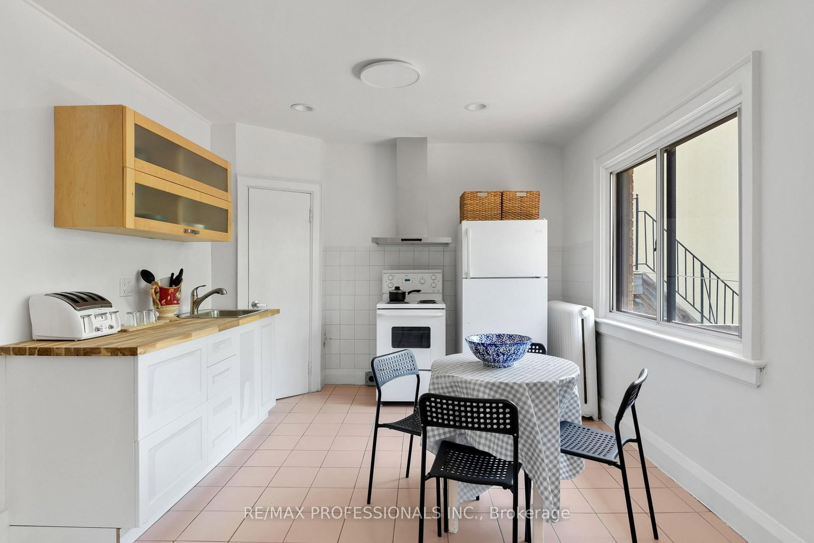 36 Gothic Avenue • Toronto, ON photo 25