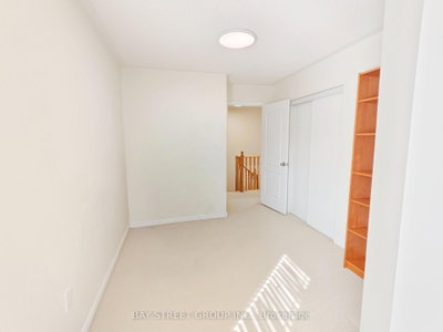 6625 Falconer Mississauga,ON L5N 0C7 — Photo 29