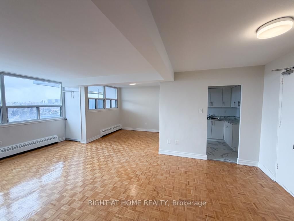 1440 Lawrence Avenue W, Unit 116 - Photo 4