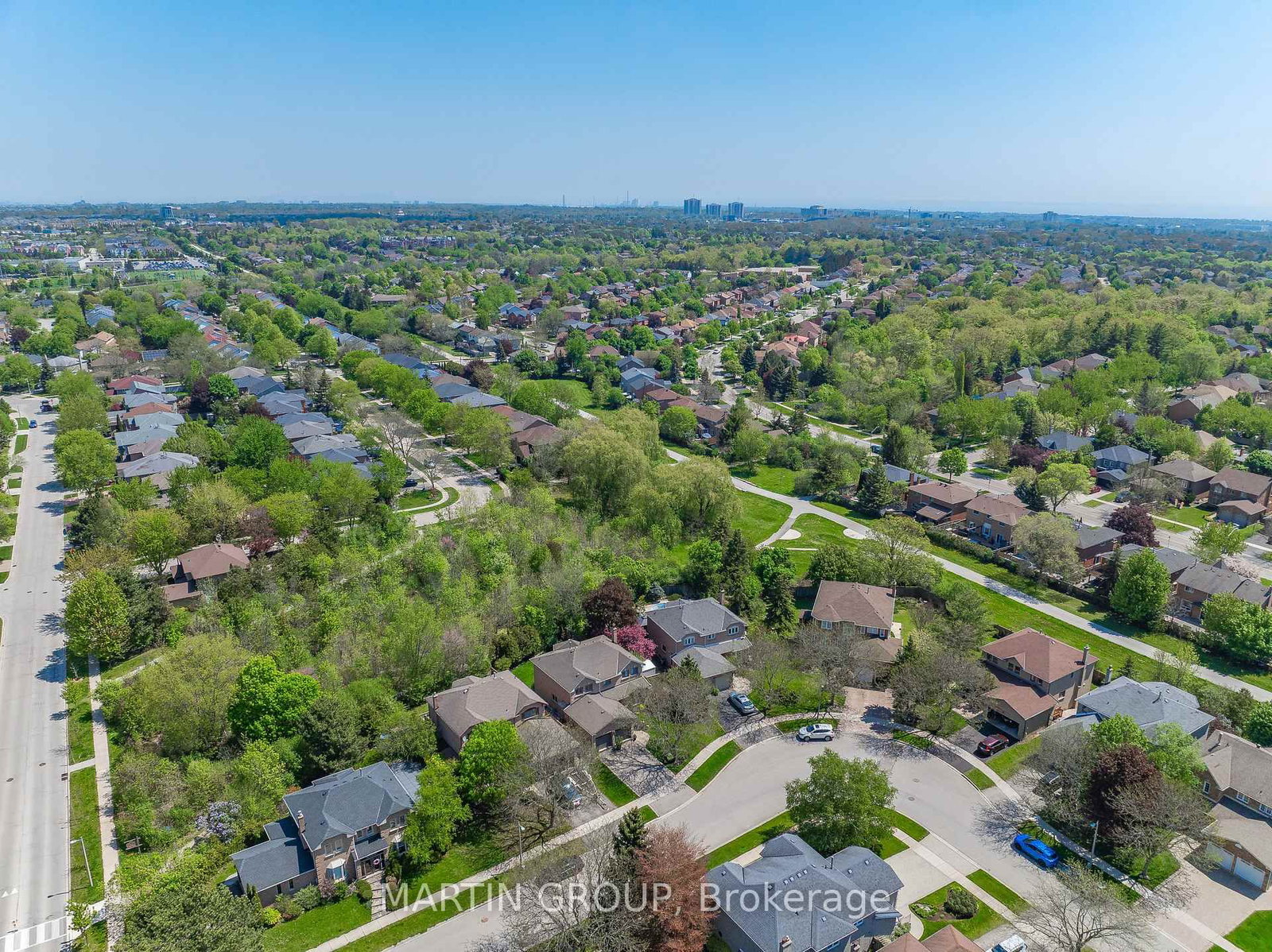 376 Carrier Lane • Oakville, ON photo 47