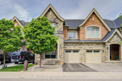 4-bed Townhouse · 2479 Gateshead Common
