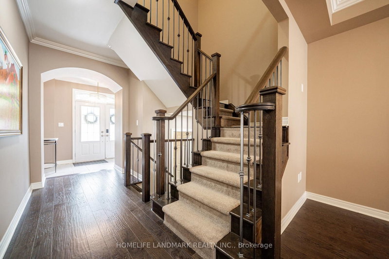 2479 Gateshead Oakville,ON L6M 0S2 — Photo 5
