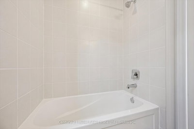 3199 6 Oakville,ON L6H 0V8 — Photo 24
