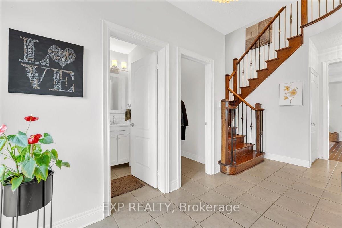 21 Paula Court • Orangeville, ON photo 6