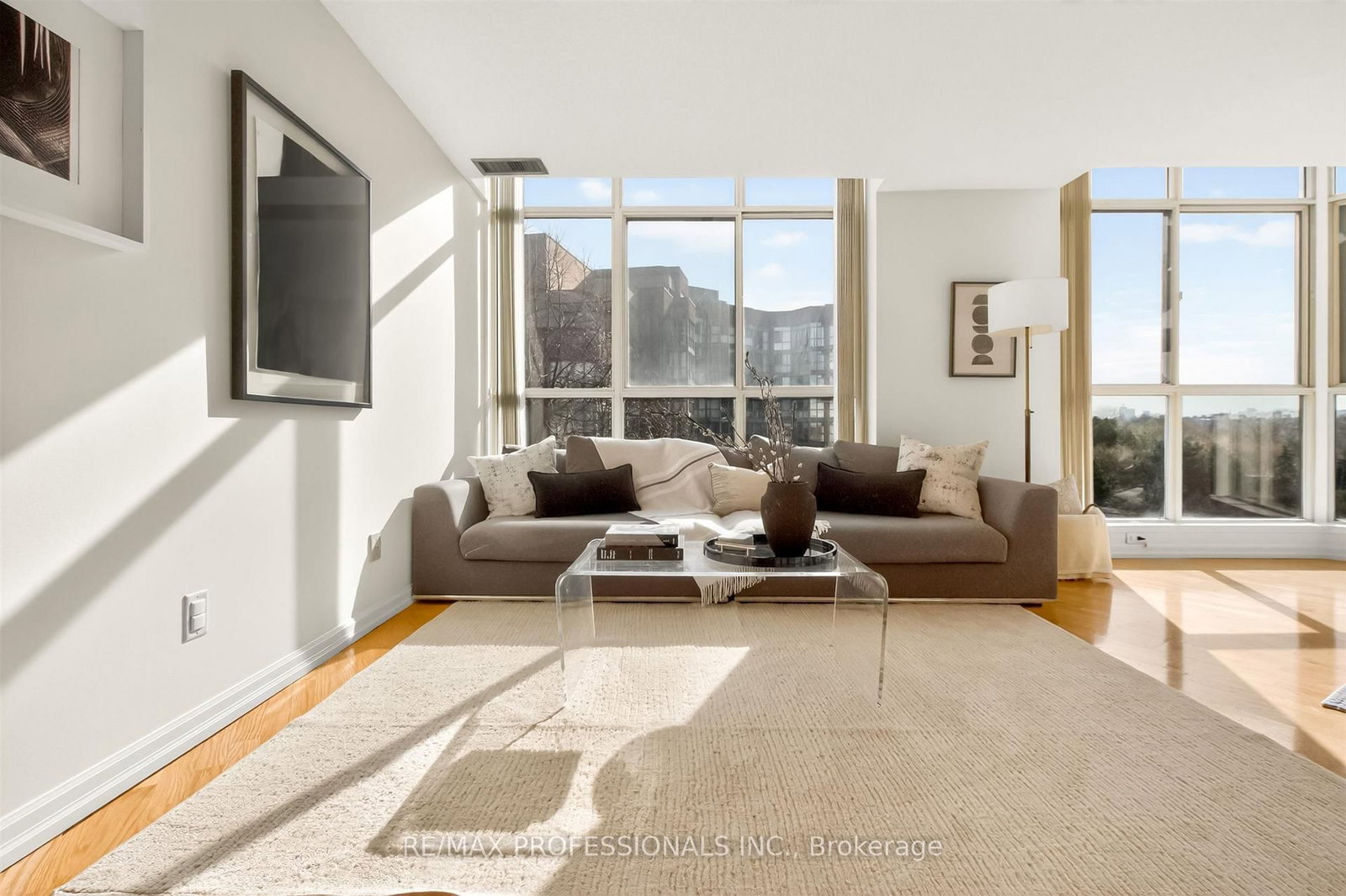 20 Southport Street, Unit 620 - Photo 6