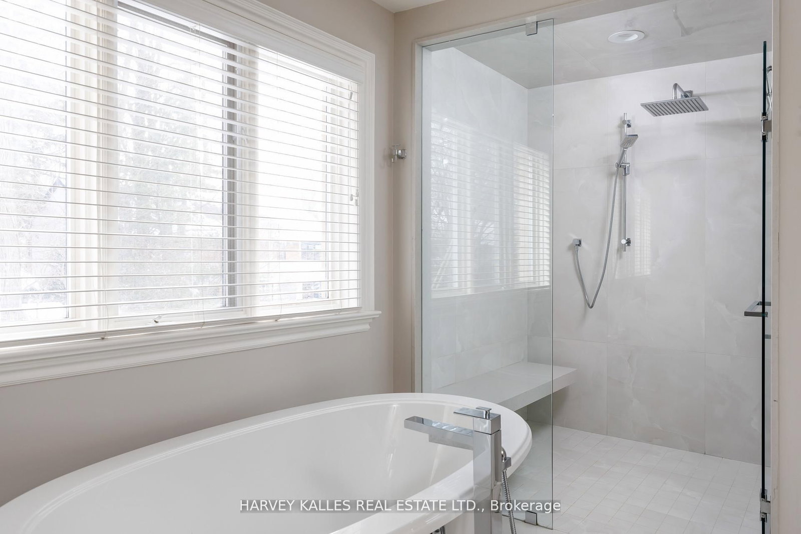 7 ROMNEY Road - Photo 35
