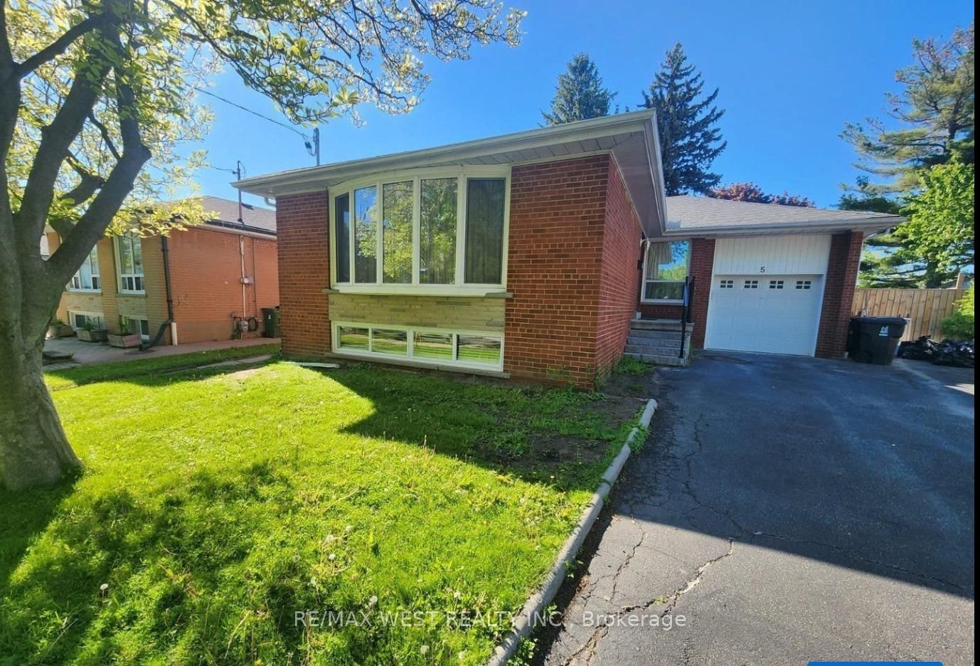 Basement-5 Ludgate Drive, Toronto, ON