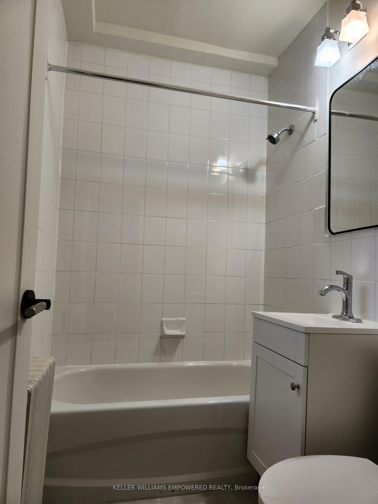 2550 Keele Street, Unit 1 - Photo 3