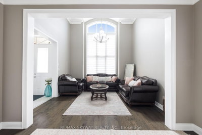 9 Martin Byrne Drive — photo 6