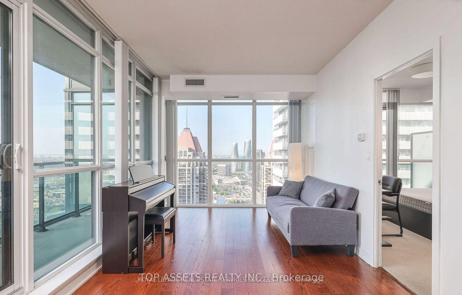 4070 Confederation Parkway • #3009 • Mississauga, ON photo 4
