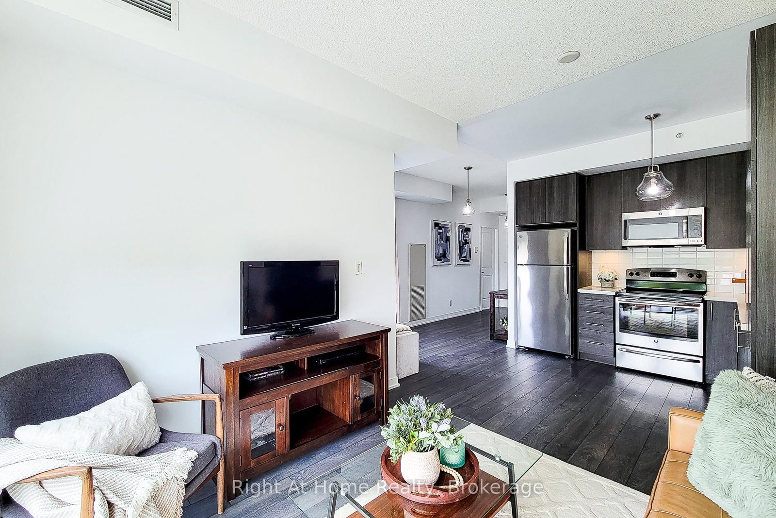 1284 Guelph Line • #318 • Burlington, ON photo 10