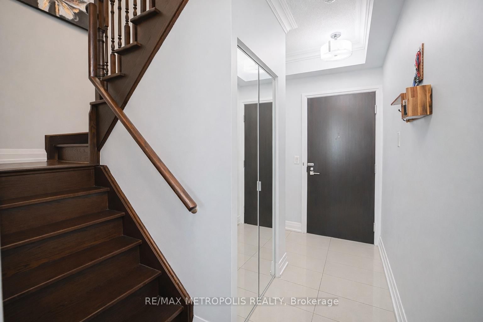 1070 Sheppard Avenue W, Unit PH16 - Photo 4