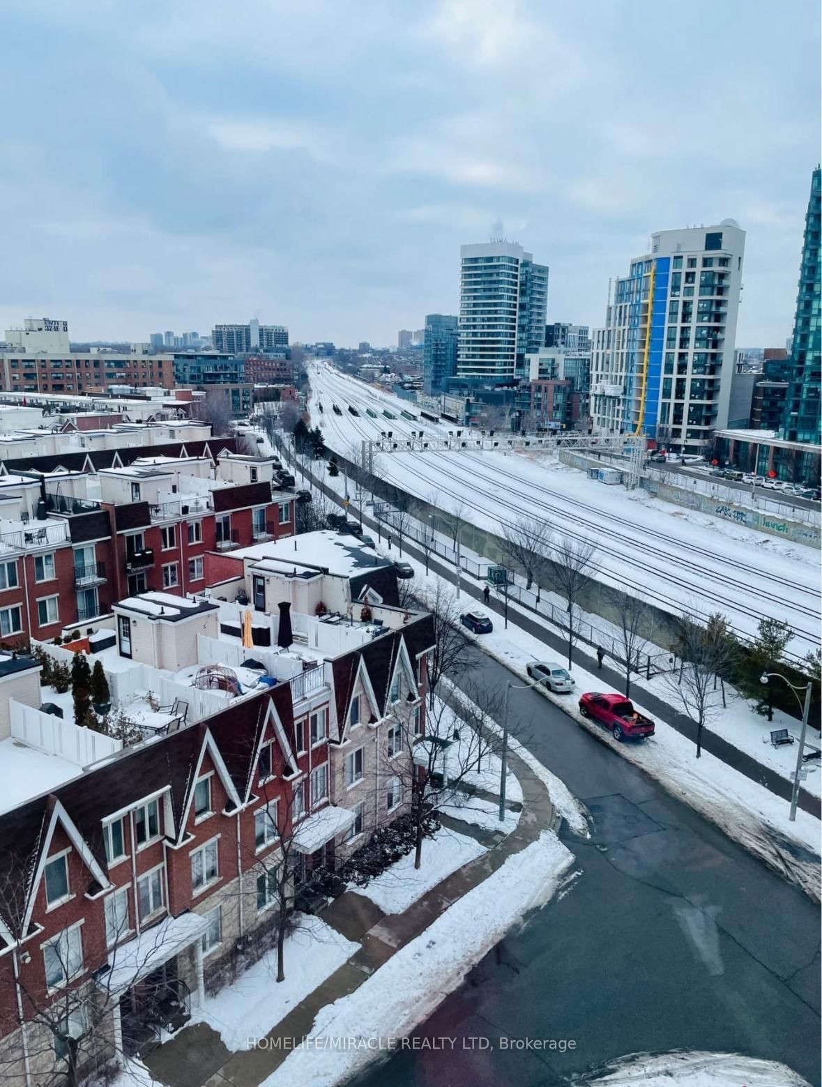 917-38 Joe Shuster Way, Toronto, ON, photo 3