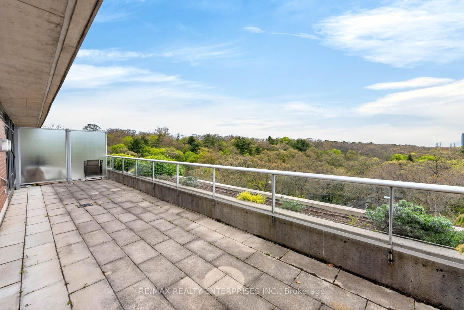 383 Ellis Park Road, Unit 802 - Photo 35