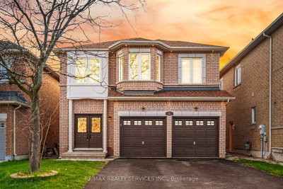 7-bed Detached House · 62 SIR JACOBS Cres
