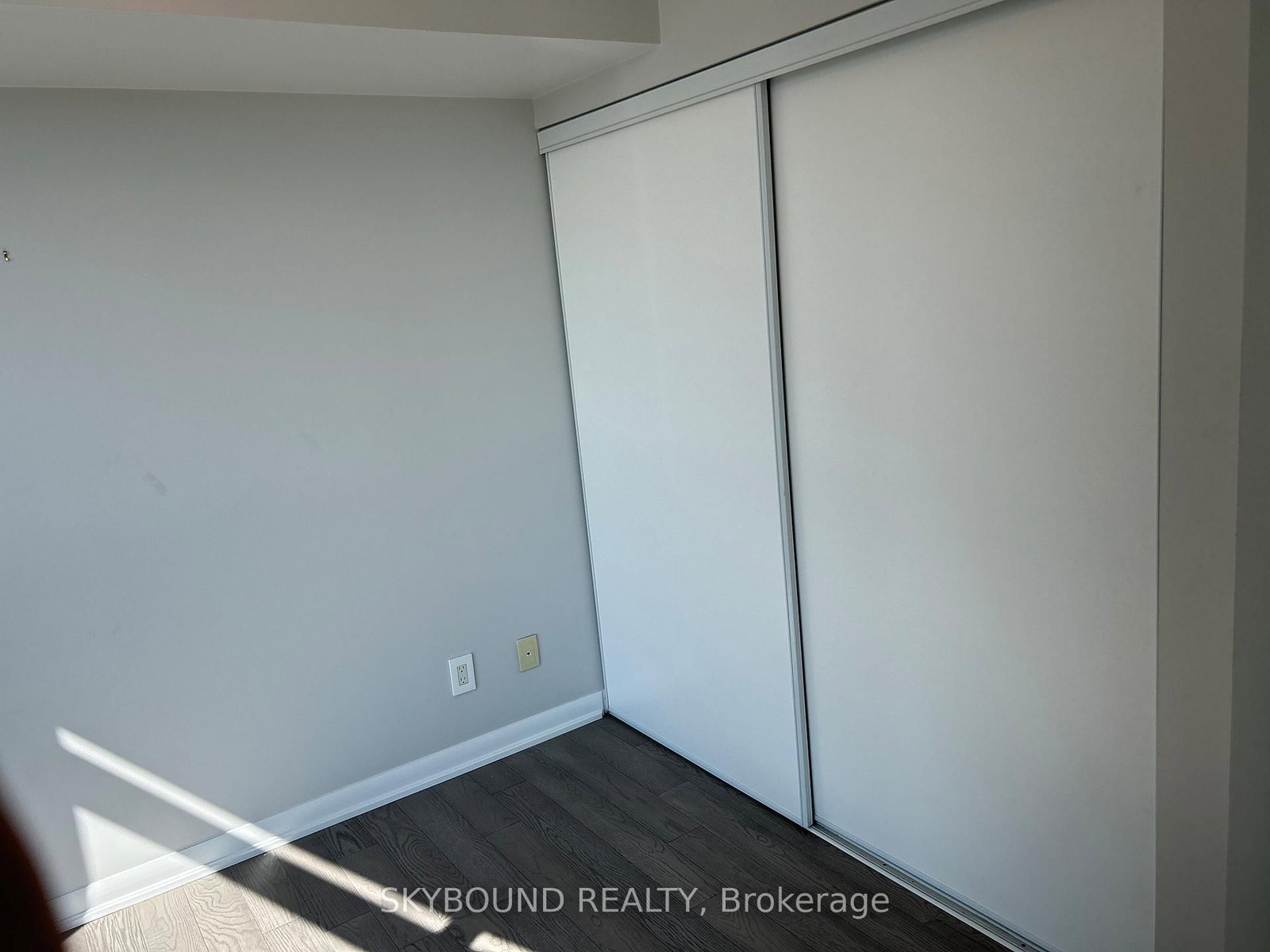 215 Sherway Gardens Road, Unit 2004 - Photo 17