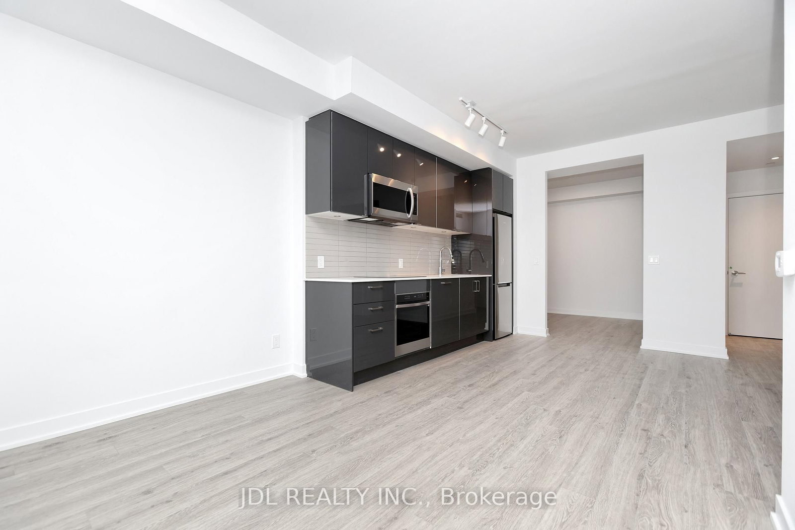1926 Lake Shore Boulevard W, Unit 3915 - Photo 7