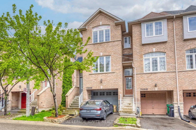 7086 Fairmeadow Crescent