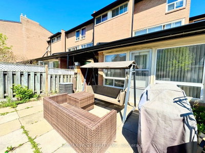 3-bed Townhouse, Condo · 260 John Garland Blvd