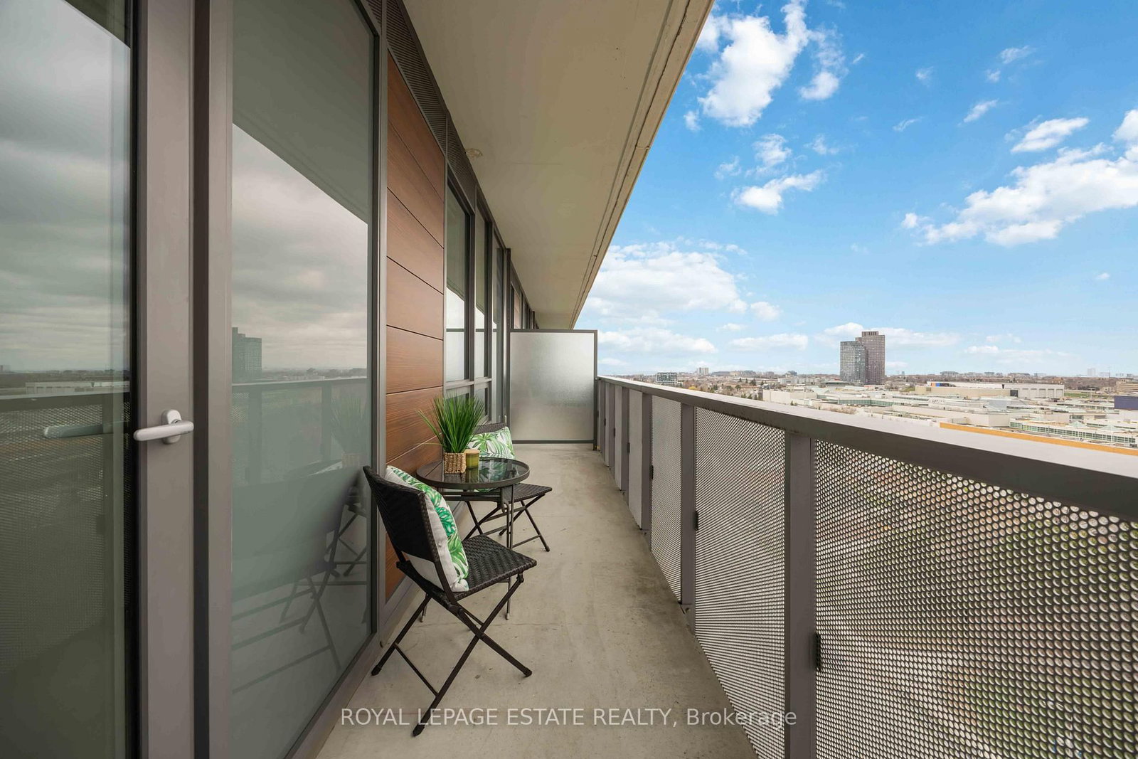 160 Flemington Road, Unit 1505 - Photo 22