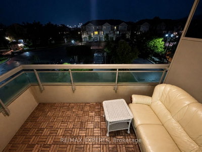 1359 Rathburn Mississauga,ON L4W 5P7 — Photo 10