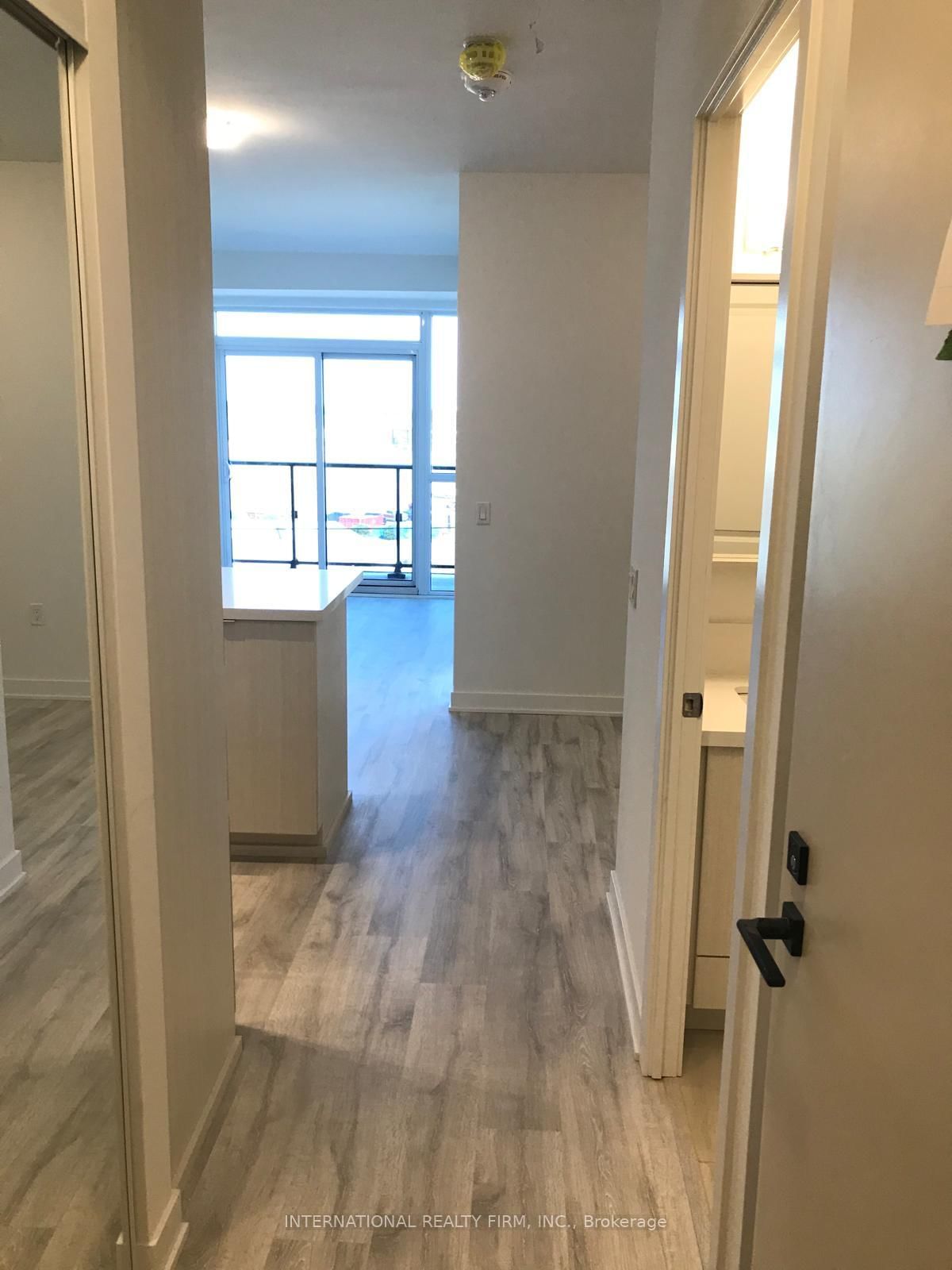 4677 Glen Erin Drive, Unit 601 - Photo 6