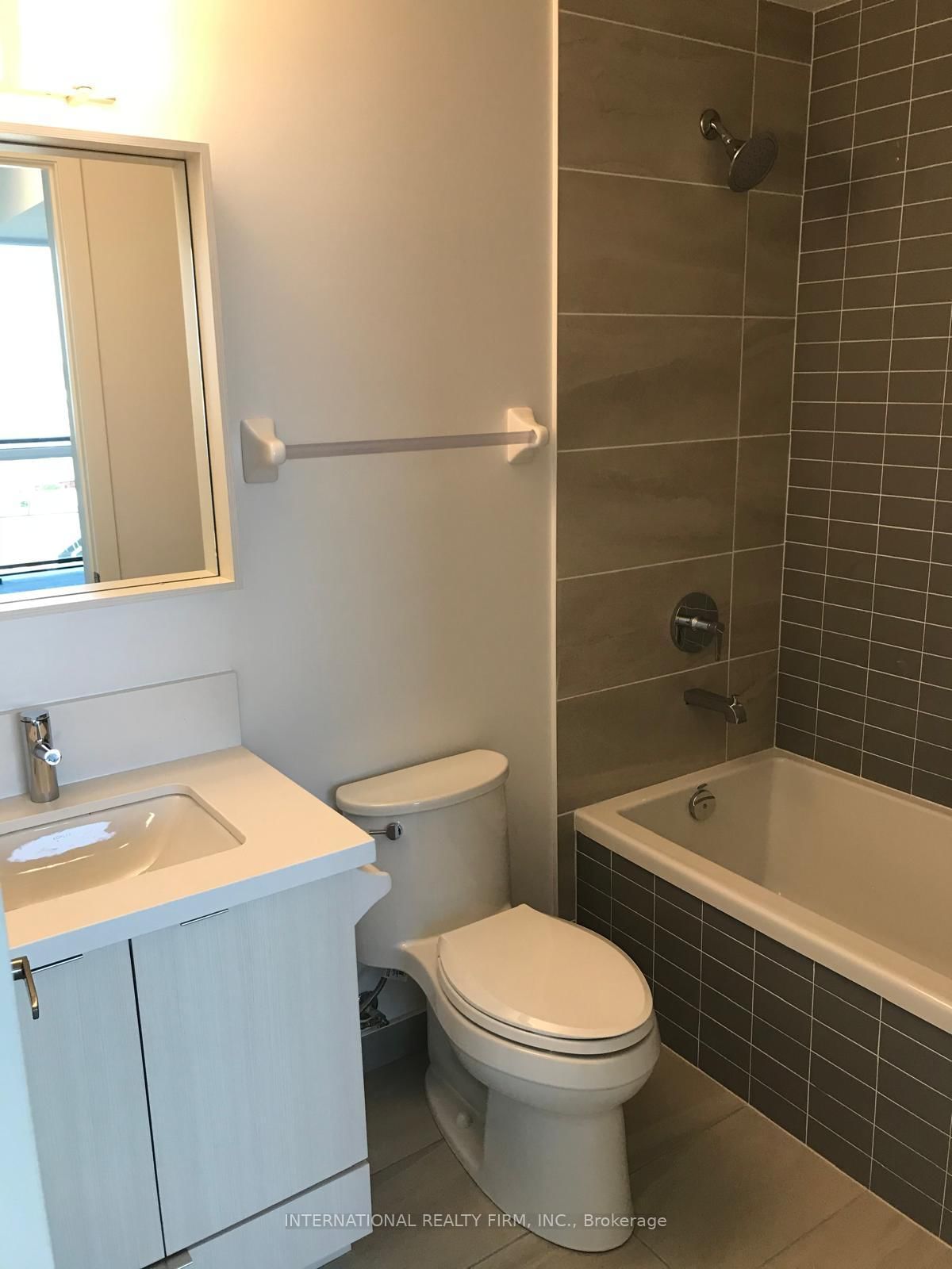 4677 Glen Erin Drive • #601 • Mississauga, ON photo 9